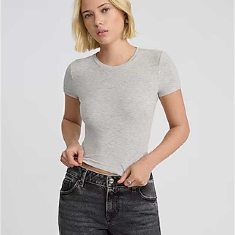 NWT Express Essential Fitted Ribbed Crew Neck Short Sleeve Baby Tee Gray Size M